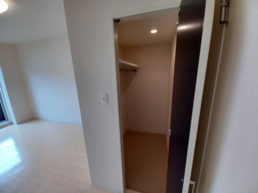 同型参考写真 Ｓ－ＦＯＲＴ四日市西新地