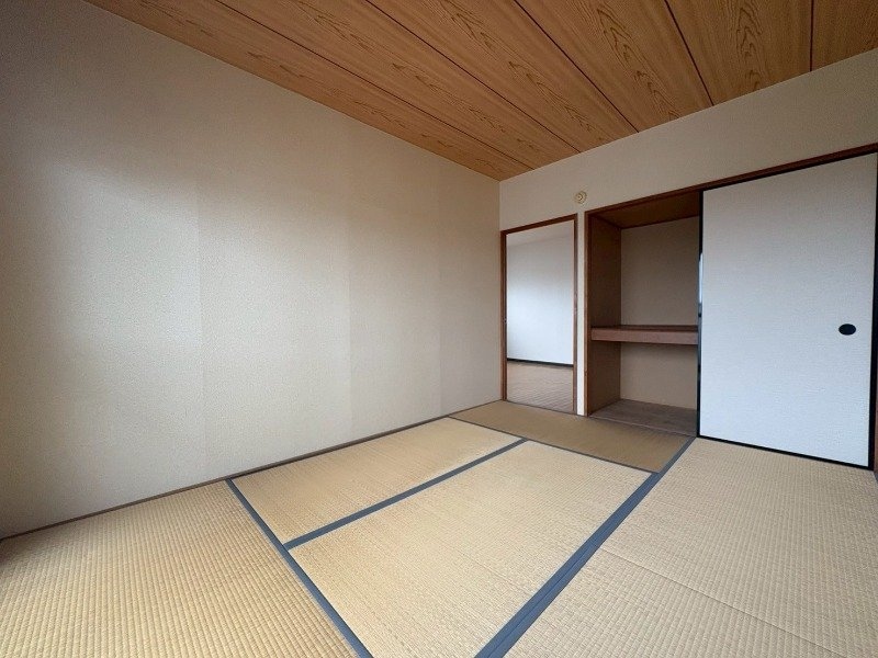  ファミール西浜田 南館
