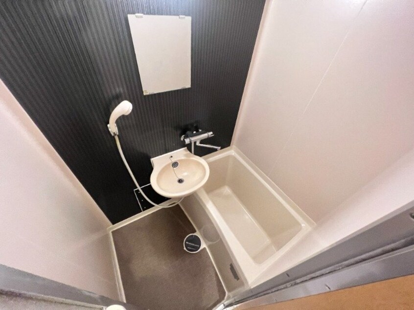 同物件別室の画像です。現状優先となります。 シティヴィラ中浜田