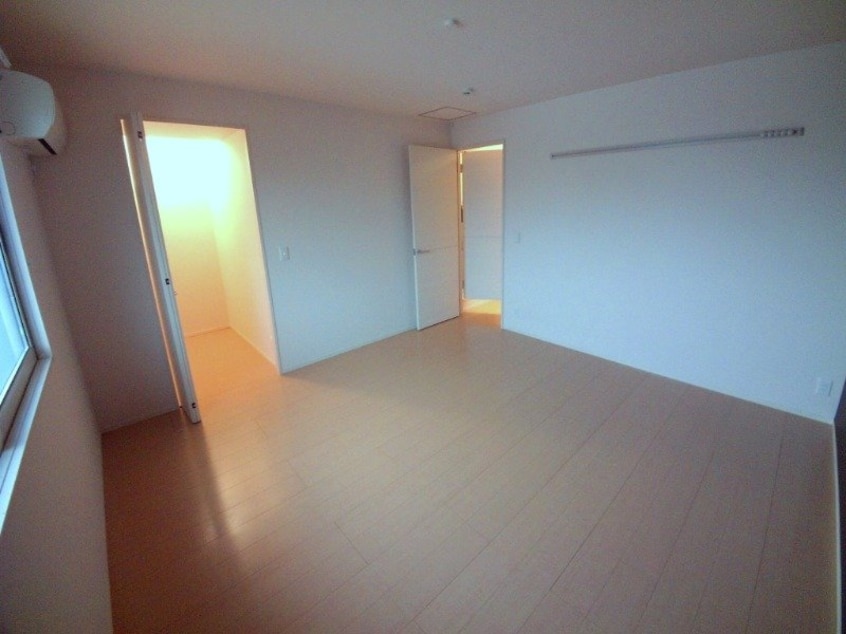  クレールカルチェⅥ