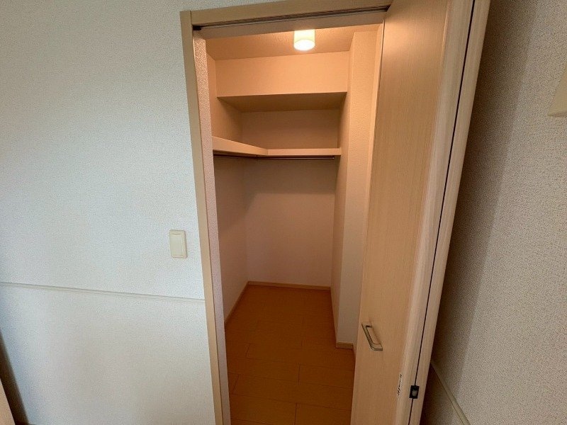 同型反転参考写真 フォルシュ　ハイム　Ａ