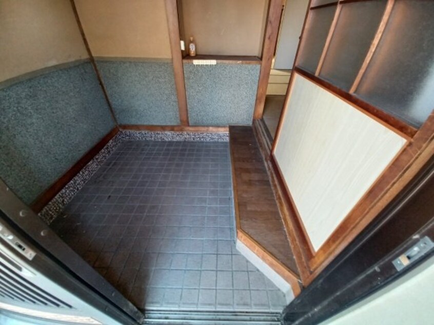  浜一色町一戸建