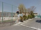 四日市市立橋北中学校(中学校/中等教育学校)まで723m 浜一色町一戸建