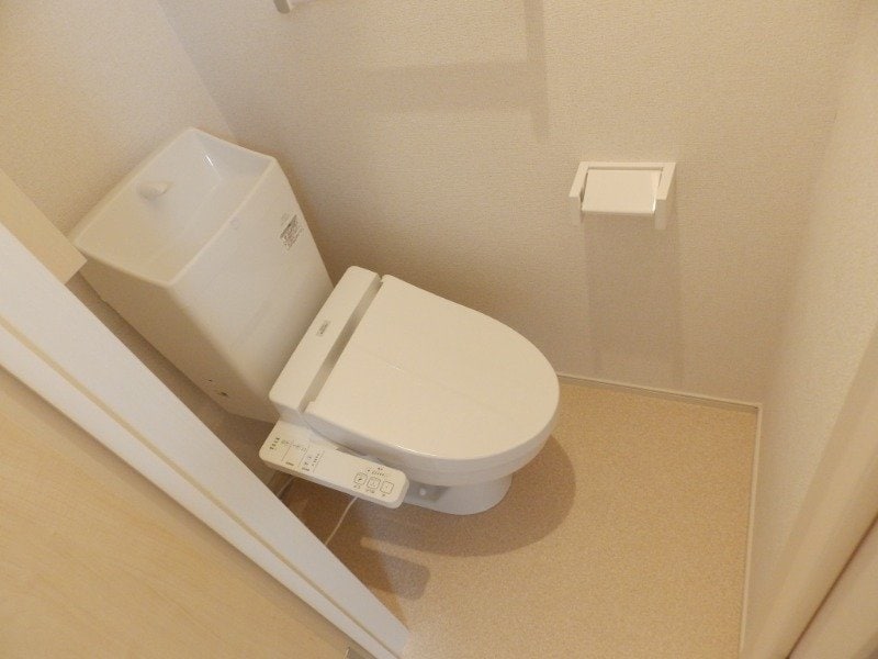 同型参考写真です。 エタニティフィールドＢ