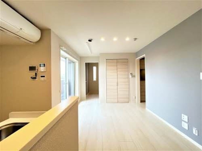  Ｓｈａ　Ｍａｉｓｏｎ　新正