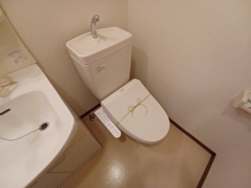 同型室内参考写真です。 Ｋ．プレイス