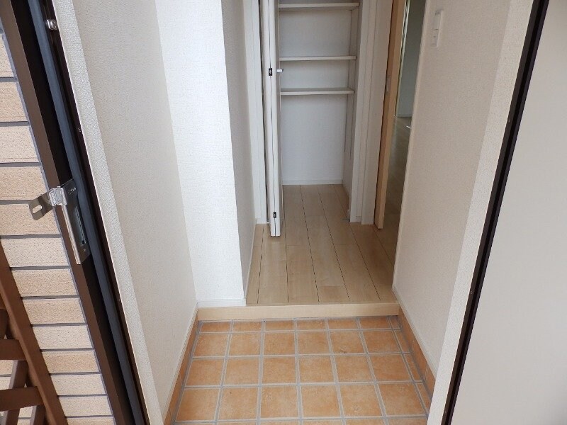 別部屋同タイプ オーキッド日永