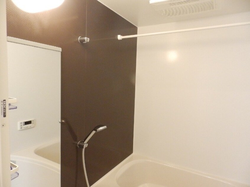 別部屋同タイプ オーキッド日永