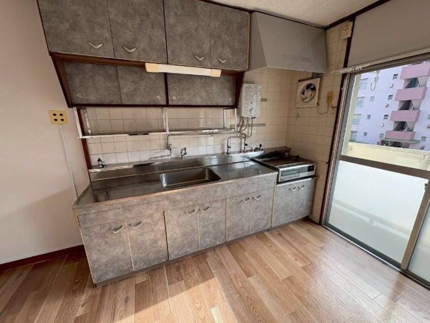  笹川公団　102棟