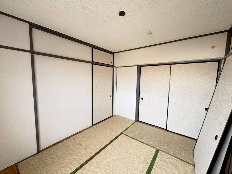  笹川公団　102棟