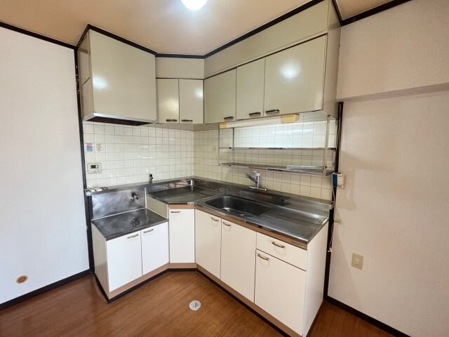  ロイヤルメゾンＨＡＭＡＤＡ