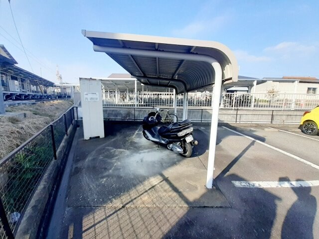  ファミール西日野　B棟