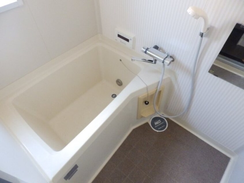  ファミール西日野　B棟