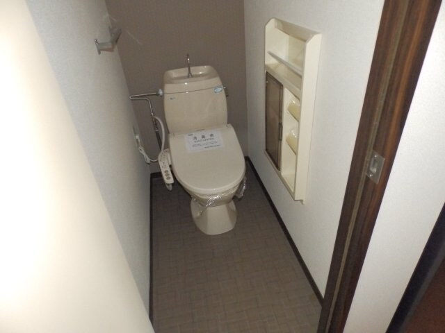  ファミール西日野　B棟