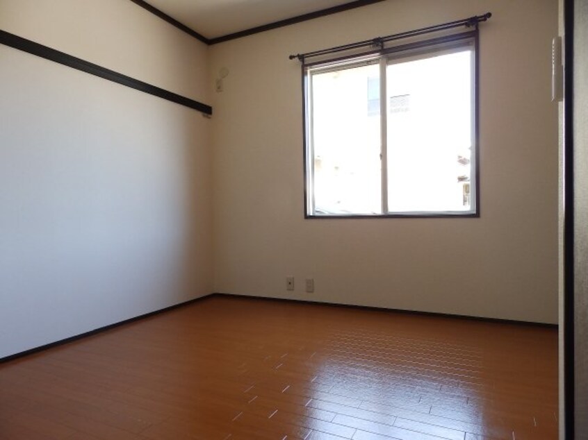  ファミール西日野　B棟