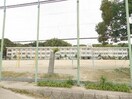 四日市市立四郷小学校(小学校)まで531m サンロワール　B