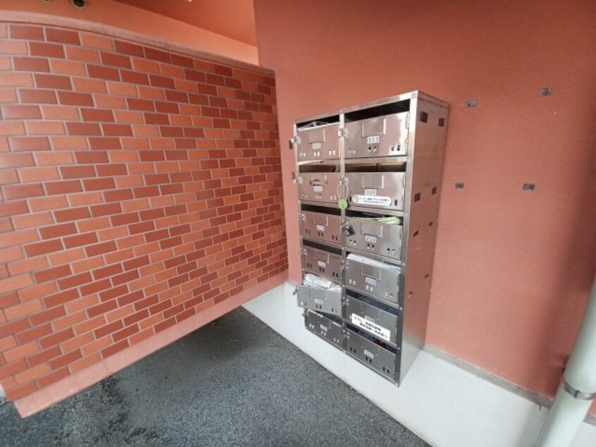  ハイマンション日永西　Ｂ棟