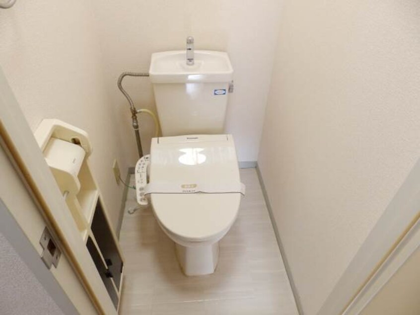 同物件反転タイプのものです クレールカルチェ　A
