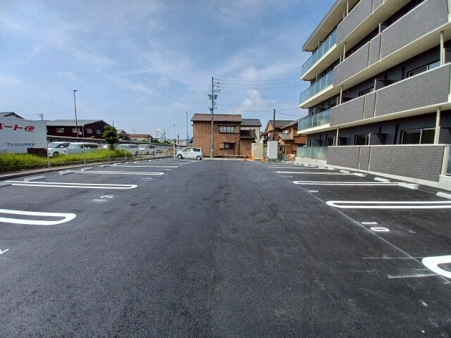  フィオレティーナ四日市