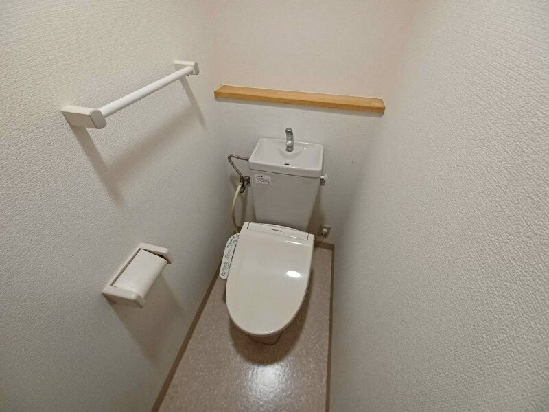  四日市エンブルコート