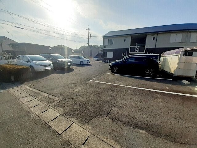  ファミール西日野　B棟