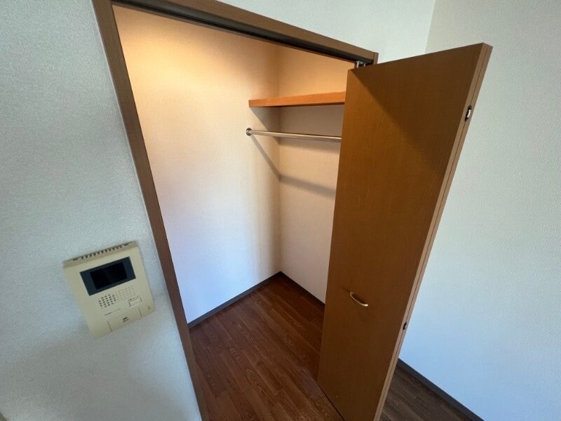 同建物の別部屋写真です スレーヌ八剣