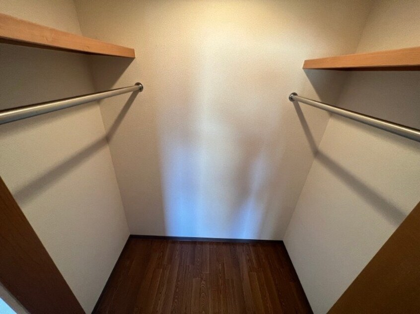 同建物の別部屋写真です スレーヌ八剣