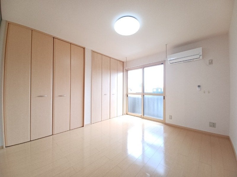 同物件別部屋写真 リビングタウン四日市芝田　C