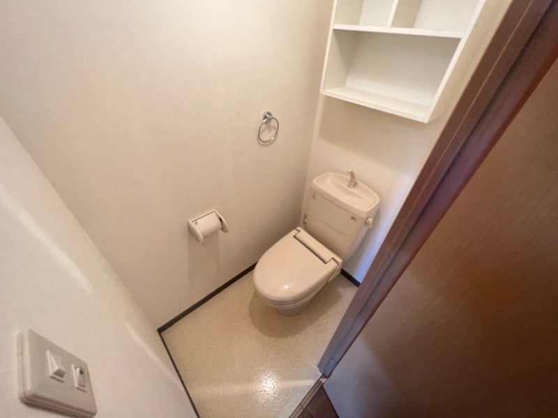同型別部屋のお写真です スレーヌ八剣