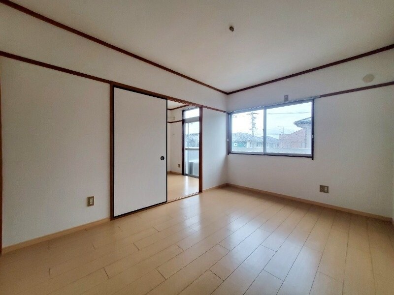 同タイプ部屋写真です。 ラフォーレ新正Ｂ