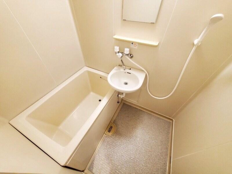 同タイプ部屋写真です。 ラフォーレ新正Ｂ