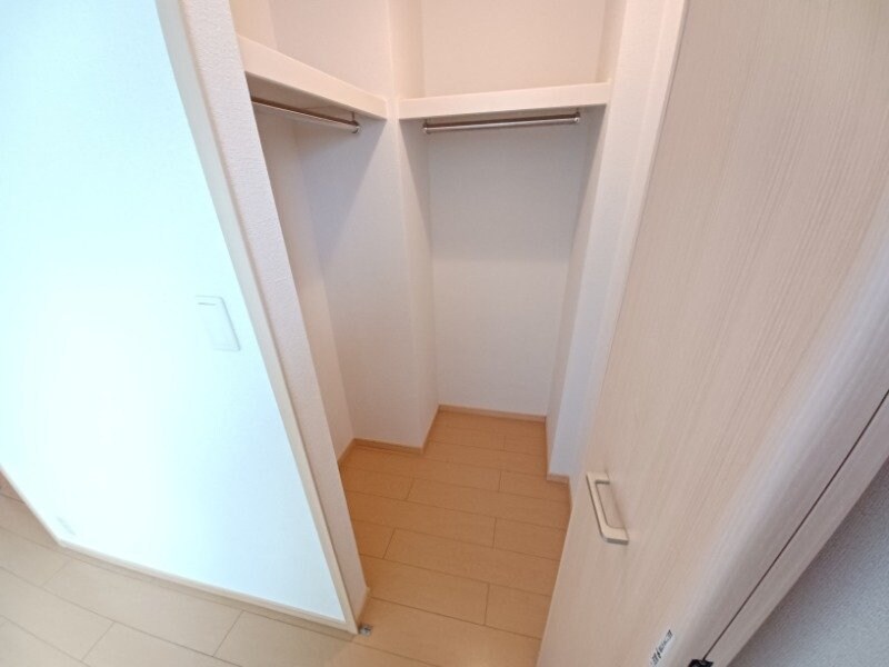 同型参考写真 バンビ　イトウ