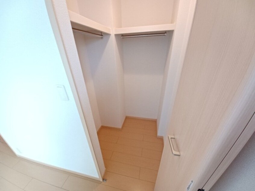 同型参考写真 バンビ　イトウ