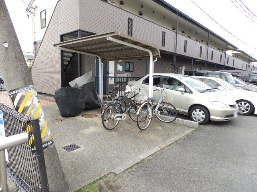  ラフォーレ大治田２