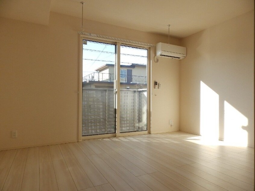 別部屋反転写真です タウンコートⅡ
