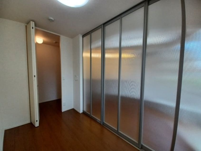 同型参考写真 Ｔｅｔｒｅ Ｒｏｕｇｅ