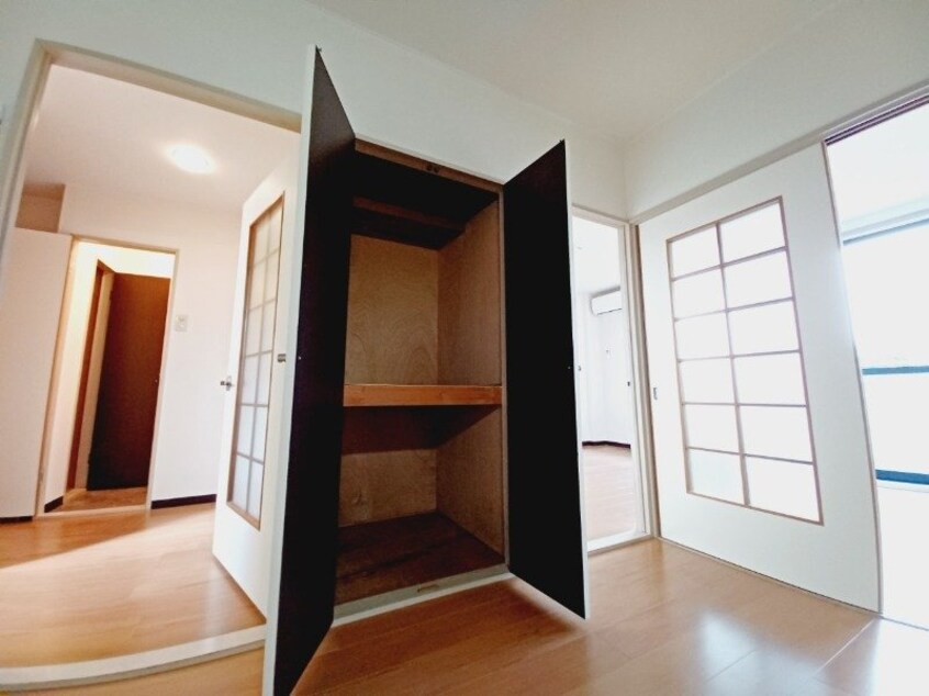 同型部屋写真です。 ファミール下之宮１