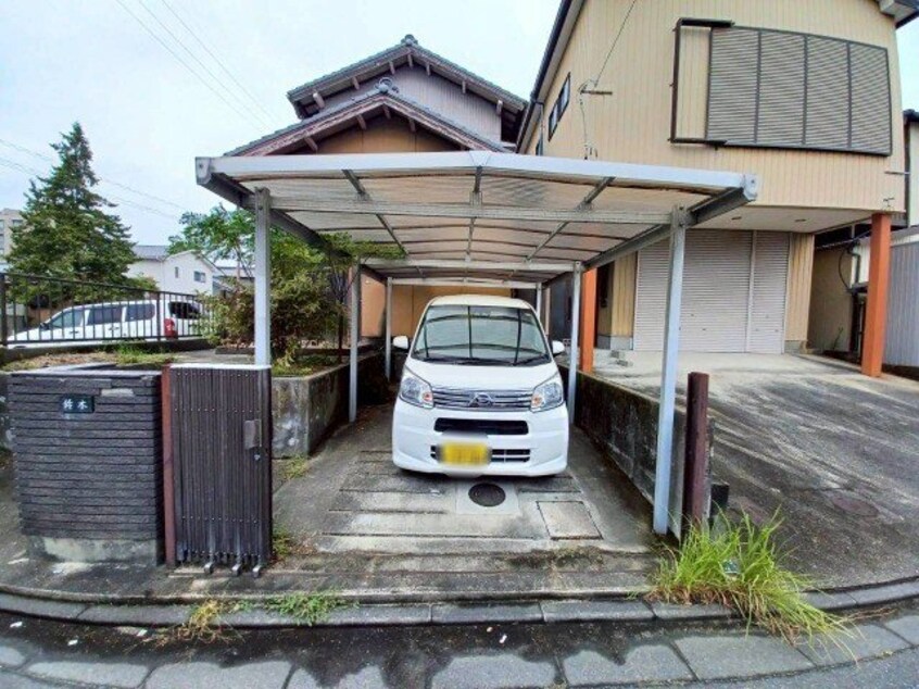  陽当たり良好な富田浜元町貸家