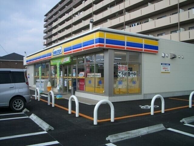 ミニストップ四日市末永店(コンビニ)まで507m ビーノグランツェ B