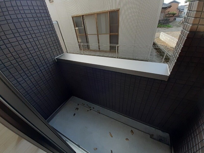  ラ　シャンブル