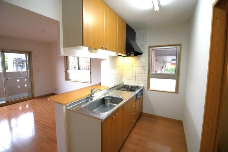 別部屋反転参考写真です フローリッシュS