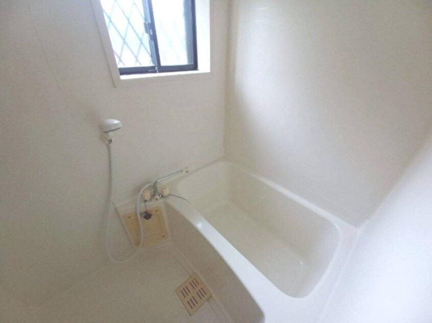  メゾンＫＯＭＡＫＩ