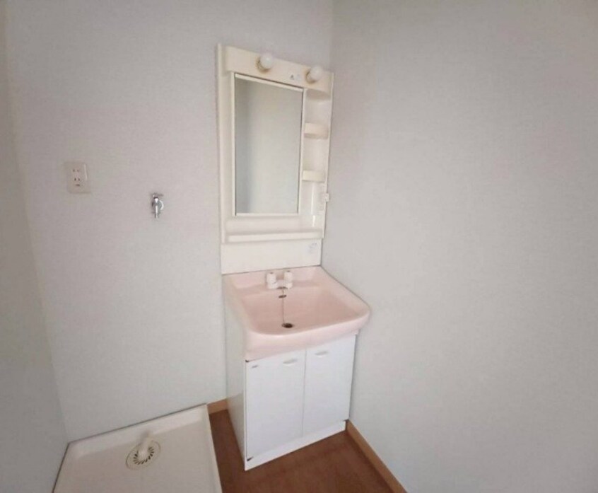  メゾンＫＯＭＡＫＩ