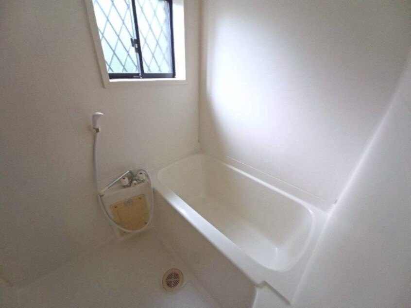  メゾンＫＯＭＡＫＩ