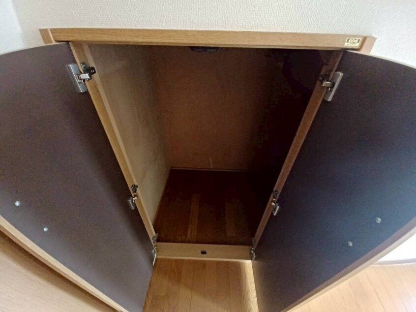  メゾンＫＯＭＡＫＩ