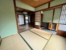  東新町貸家