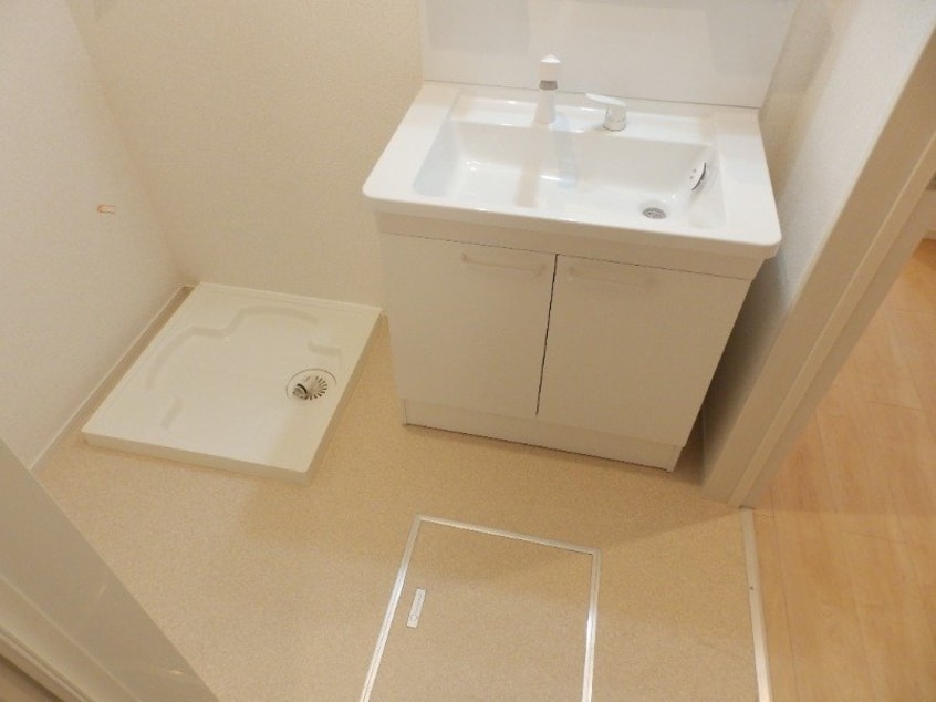 同物件別室反転タイプ画像 アーコンシェル　Ｂ