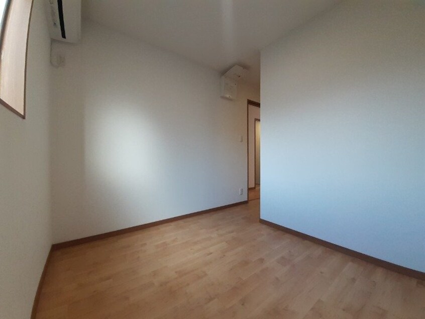 別部屋参考写真です。 コンフォール中山