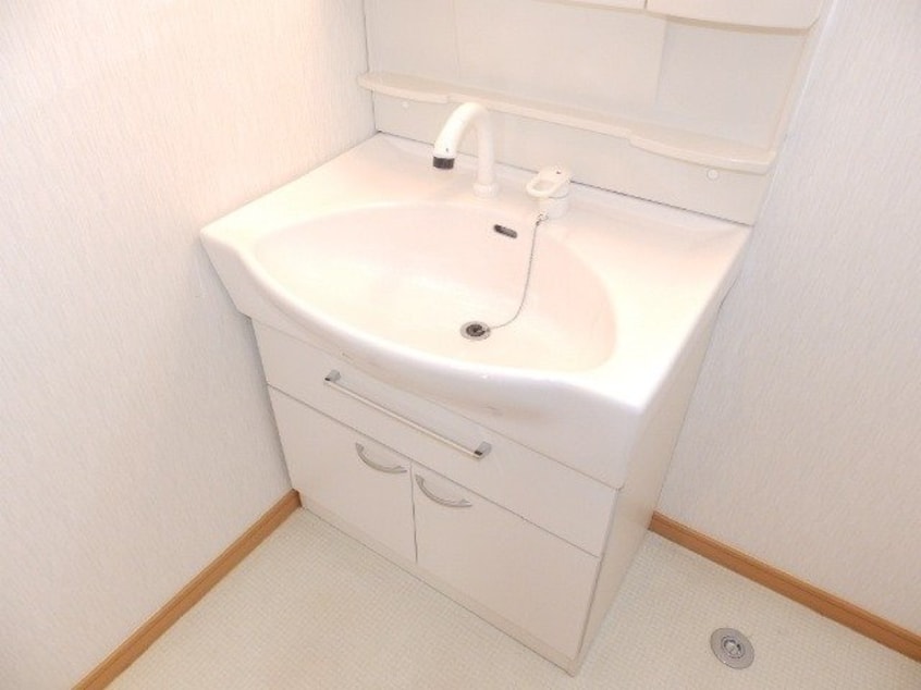  メゾン・ド・エム　B