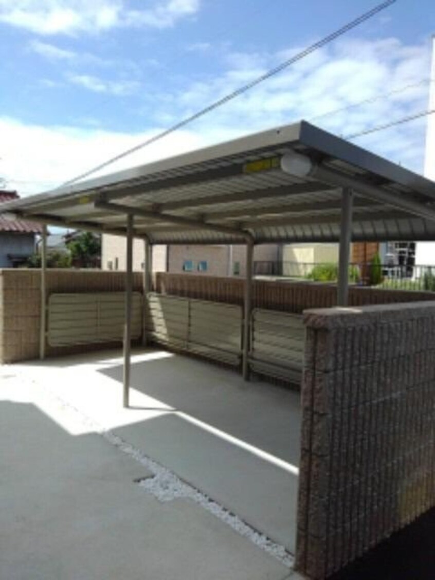  ＮＡＧＯＭＩ（なごみ）